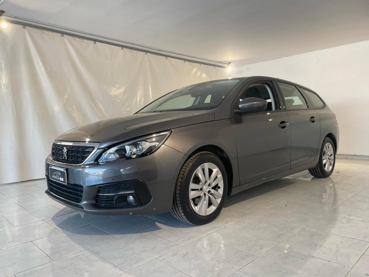 Peugeot 308 BlueHDi 130 S&S SW Allure