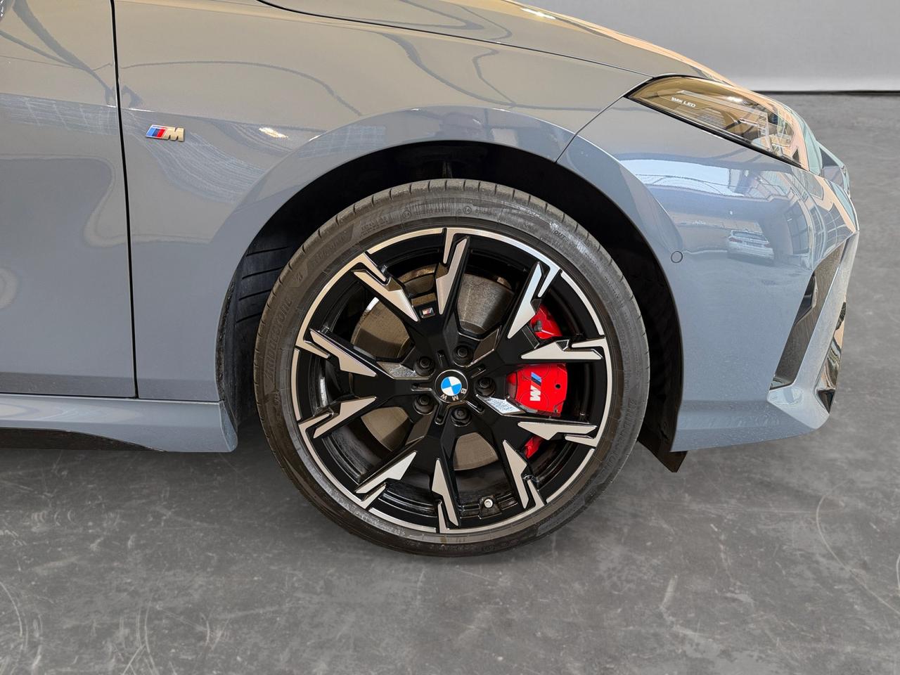 BMW 118 d MSport Pro auto "CORNICE GRIGLIA ILLUMINATA"