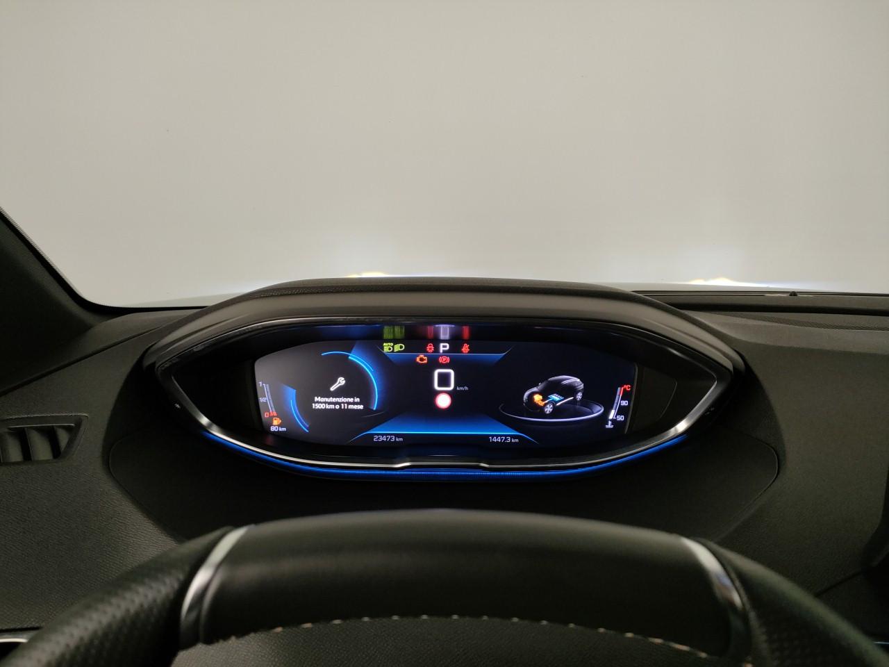PEUGEOT 3008 1.2 hybrid 48V GT 136cv e-dcs6