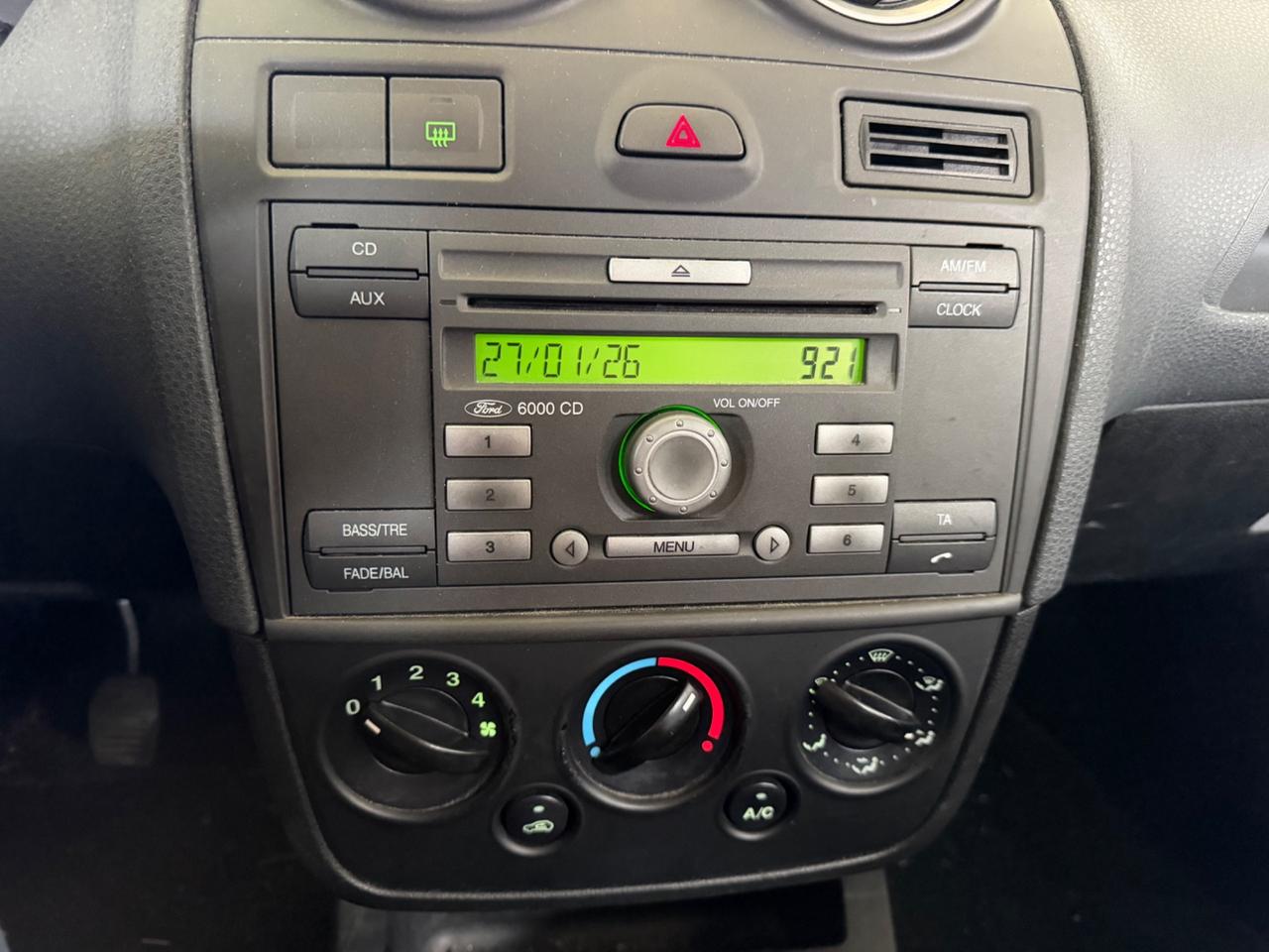 Ford Fiesta 1.2 16V 75cv 5p. NEOPATENTATI