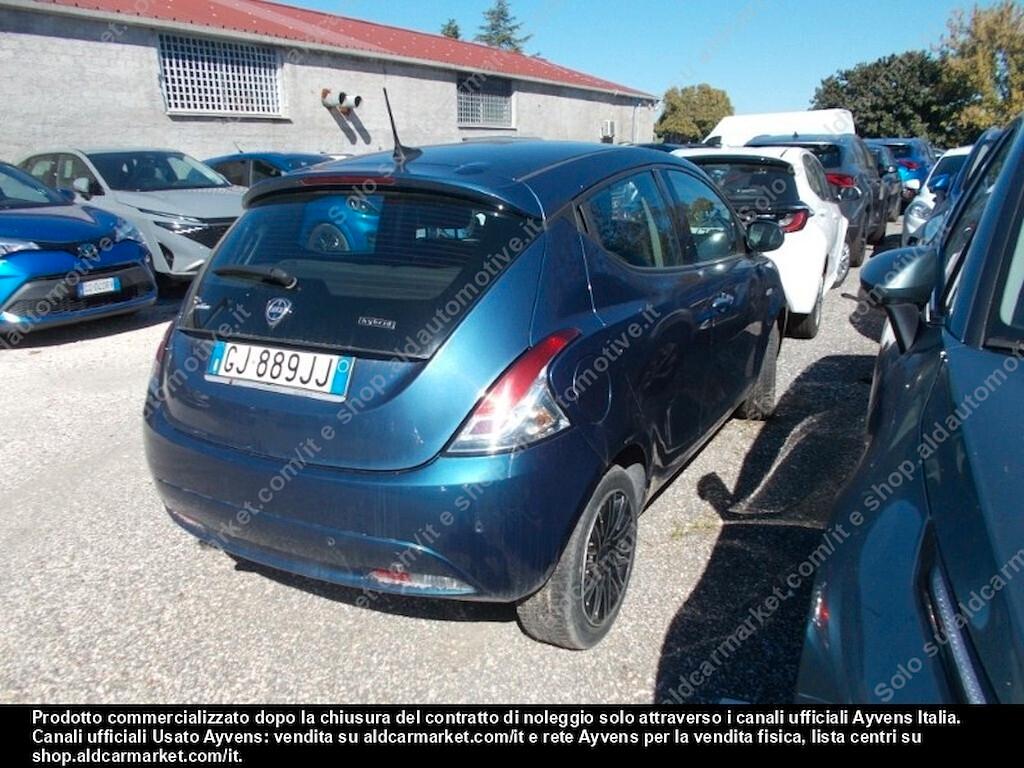 Lancia Ypsilon 1.0 FireFly 5 porte S&S Hybrid Ecochic Gold