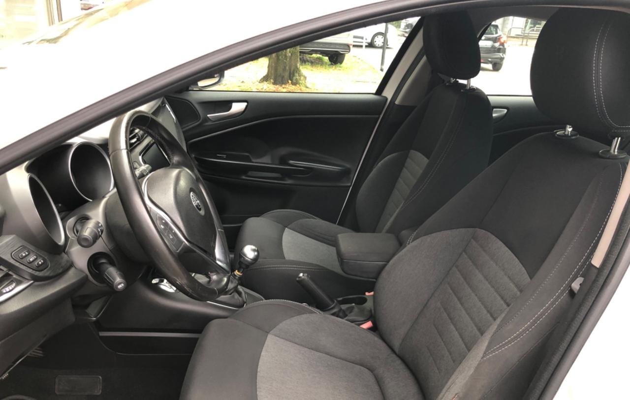 Alfa Romeo Giulietta 1.6 JTDm-2 120 CV Business