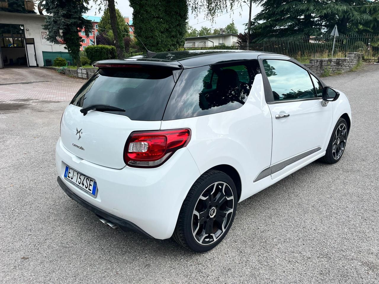 Ds DS3 DS 3 1.6 THP 155 Just Black