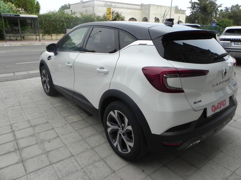 Renault Captur Hybrid E-Tech 145 CV RS Line