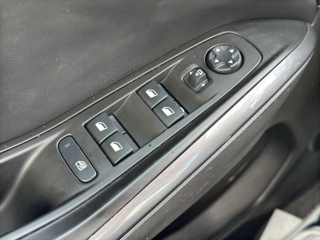 Opel Grandland X 1.6 phev Design Line AUTOMATICA e TELECAM