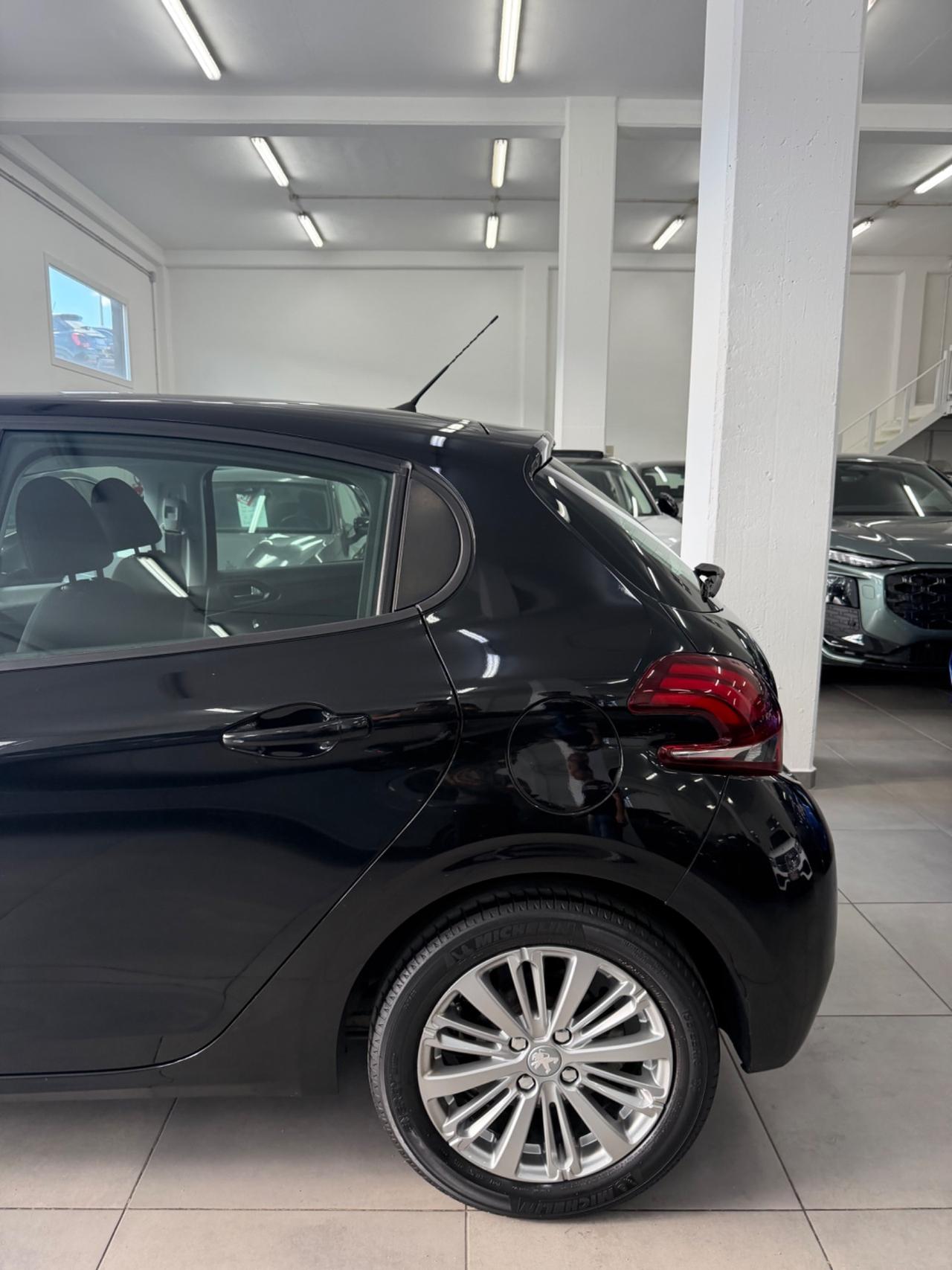 Peugeot 208 BlueHDi 100 Stop&Start FINANZIABILE