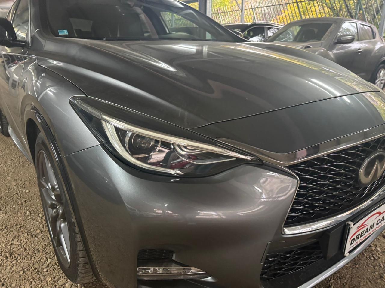 Infiniti Q30 1.5 diesel Sport
