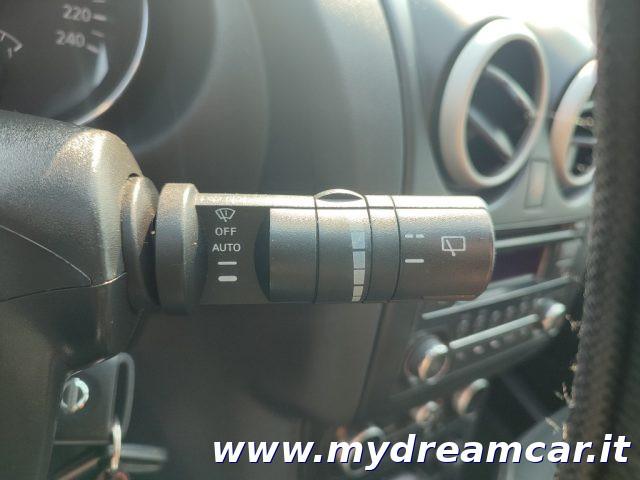 NISSAN Qashqai 2.0 dCi DPF Acenta