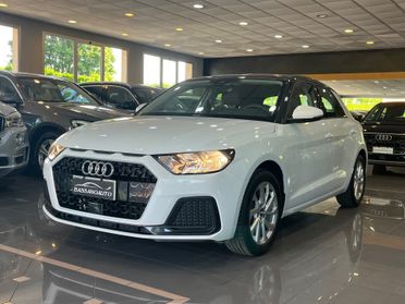 Audi A1 Sportback 25 1.0 tfsi Identity Black 77.000 KM!