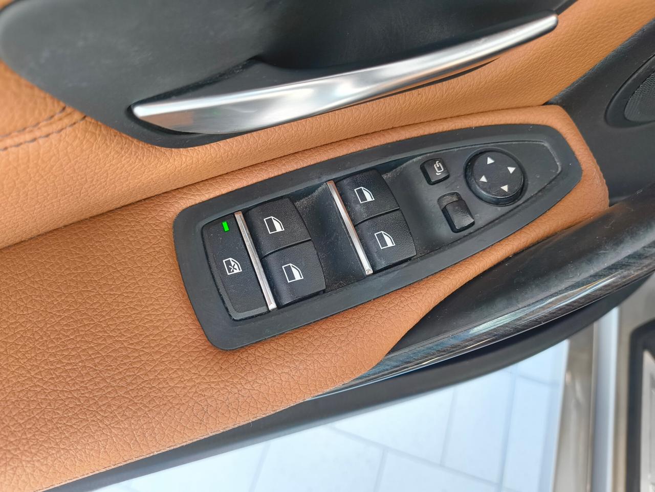 Bmw 320d xDrive Touring Luxury 190cv LED