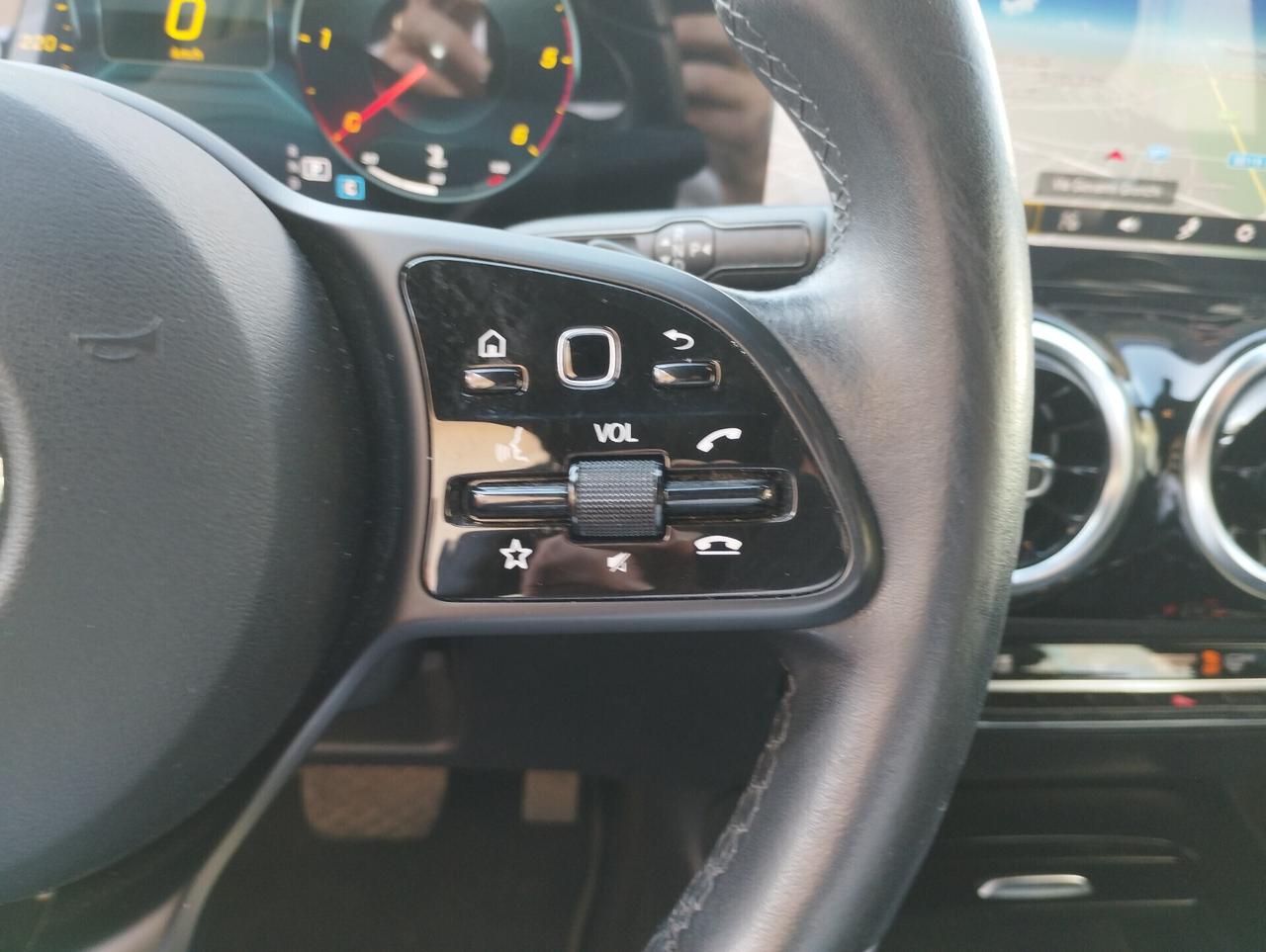 Mercedes-benz GLA 180 d Automatic Sport