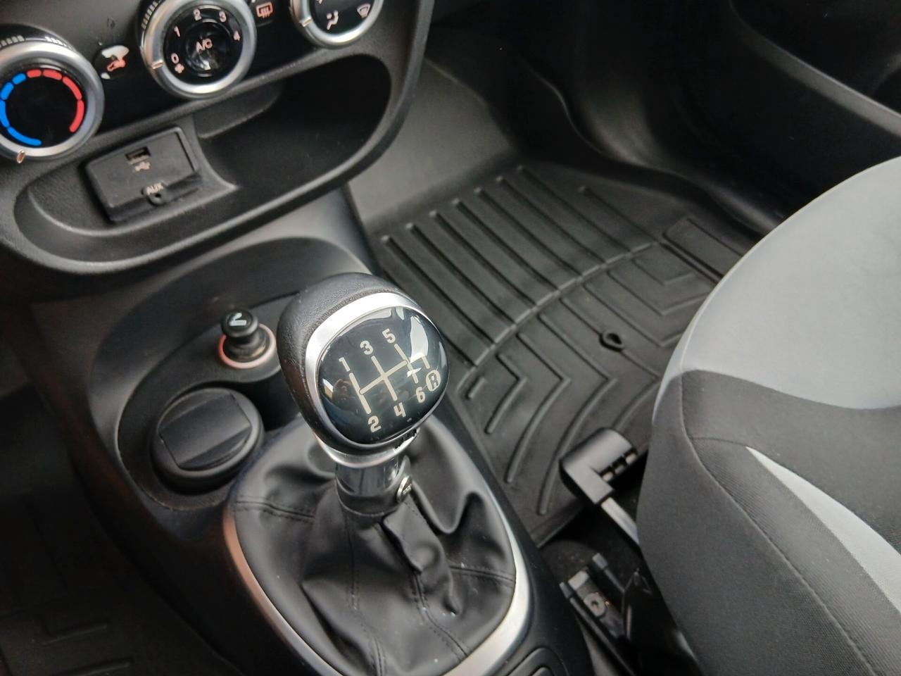 FIAT 500L BICOLOR 1.4