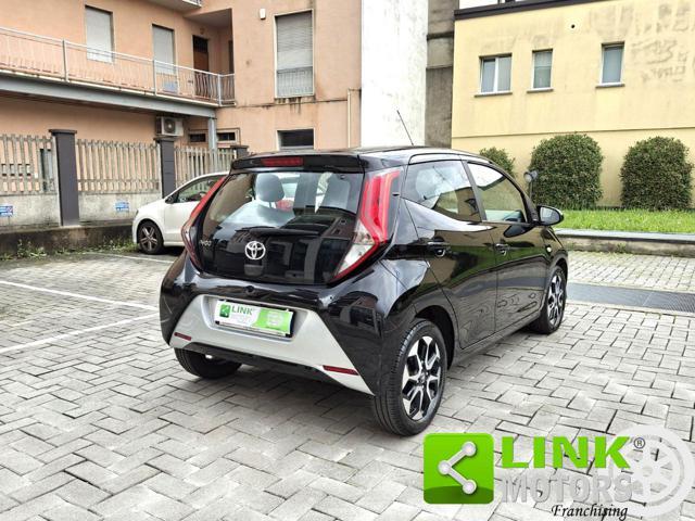TOYOTA Aygo Connect 1.0 VVT-i 72CV x-fun GARANZIA INCLUSA