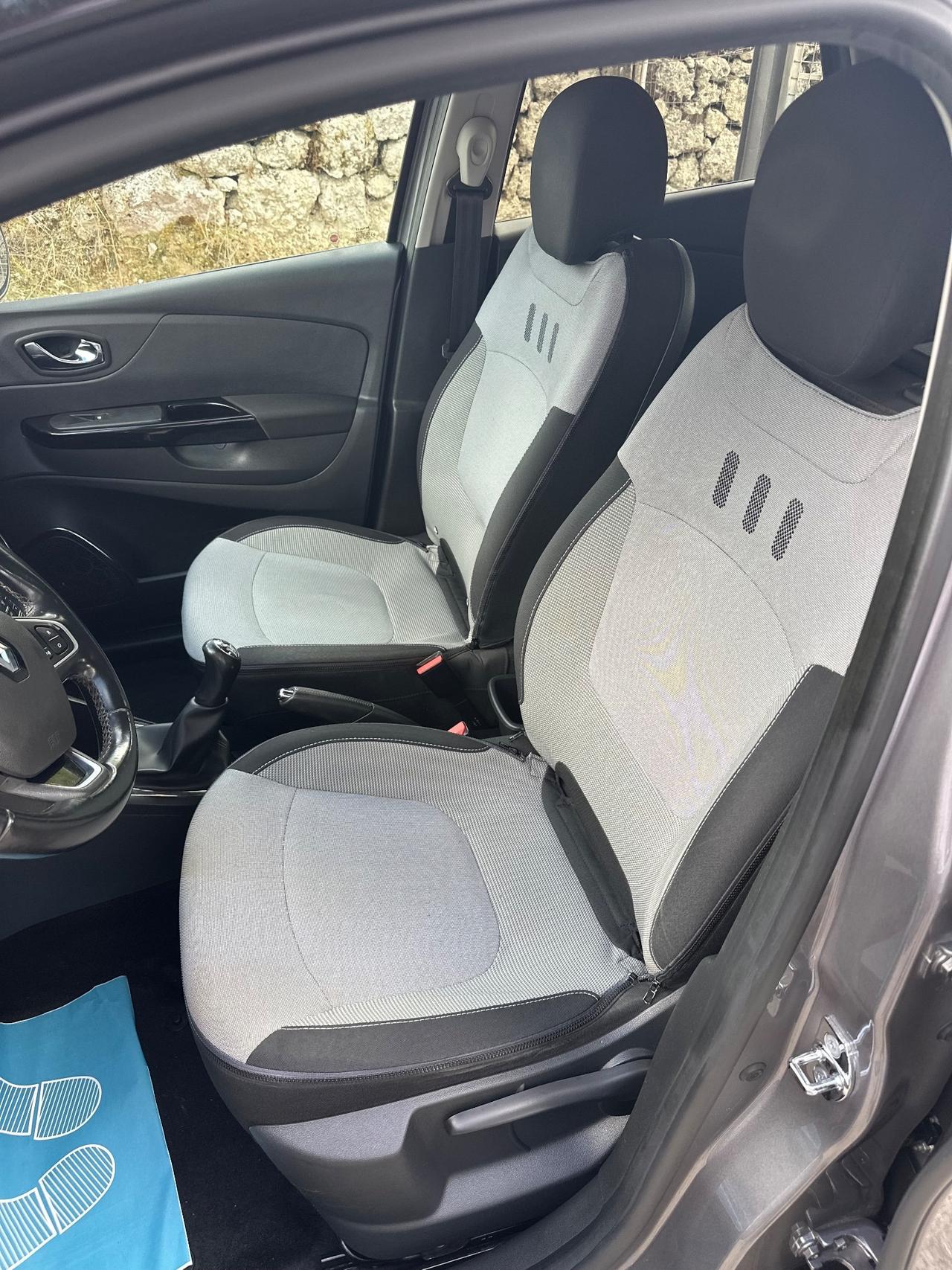 Renault Captur 1.5 dCi 90 CV