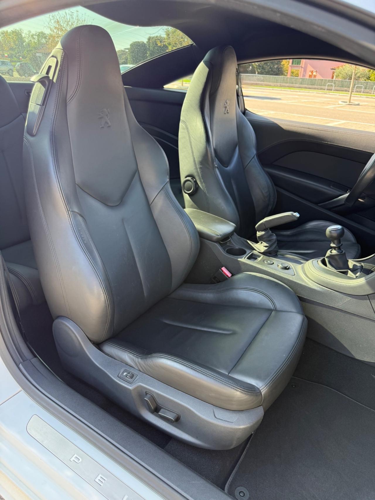 Peugeot RCZ 1.6 THP 200CV*Pelle*Xenon*Full