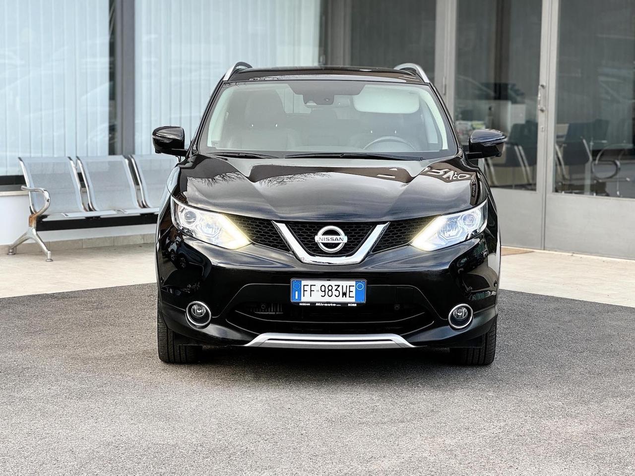 Nissan Qashqai 1.6 dCi 4WD Black Edition E6 - 2016