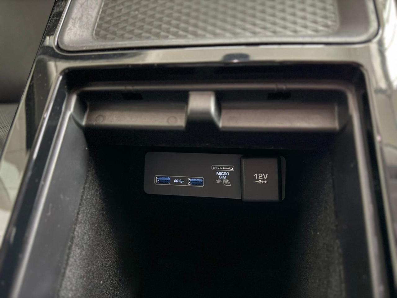 Range Evoque 2.0D I4 HYBRID 150 CV AWD Auto