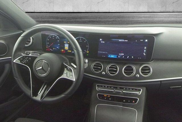 MERCEDES-BENZ E 200 d S.W. Auto Business Sport