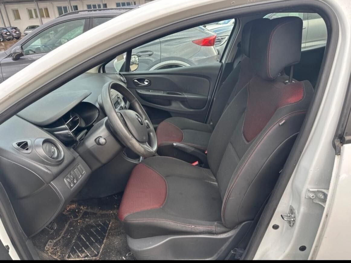 Renault Clio 1.2 75CV 5 porte Live IN ARRIVO
