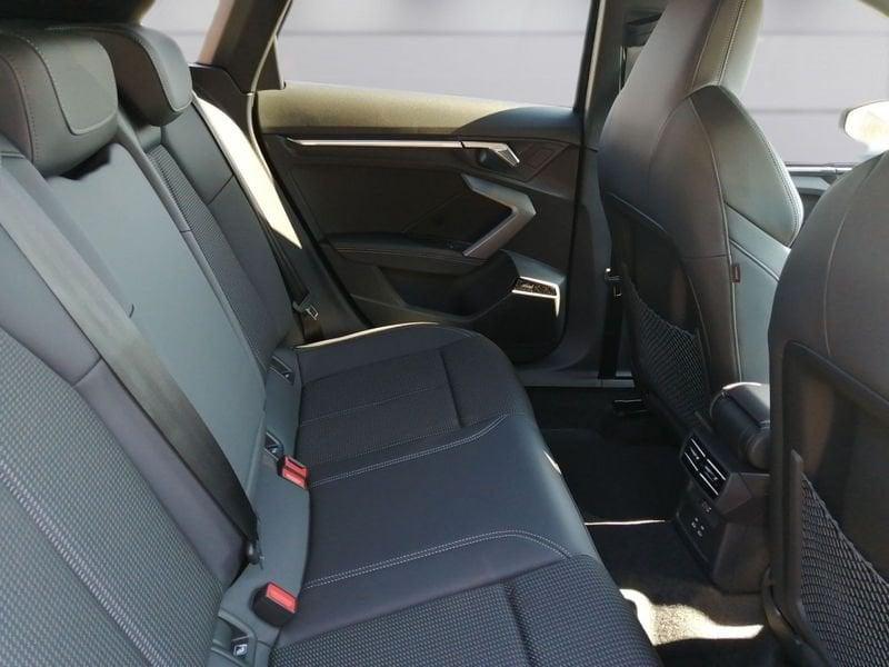 Audi A3 SPB 35 TDI S tronic Nuovo Modello S line Led Matrix 18" Camera Black Plus