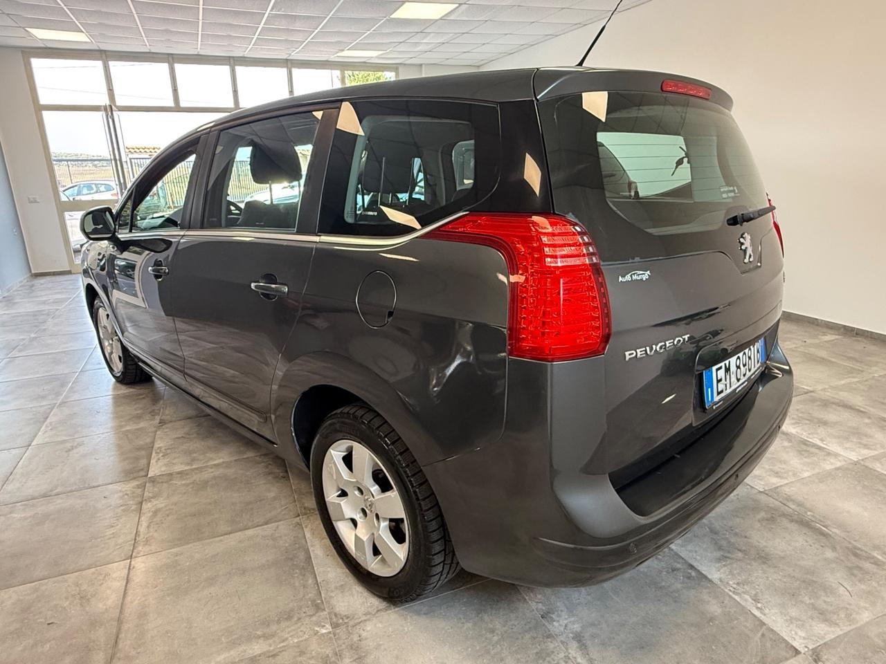 Peugeot 5008 1.6 HDi 112CV Active