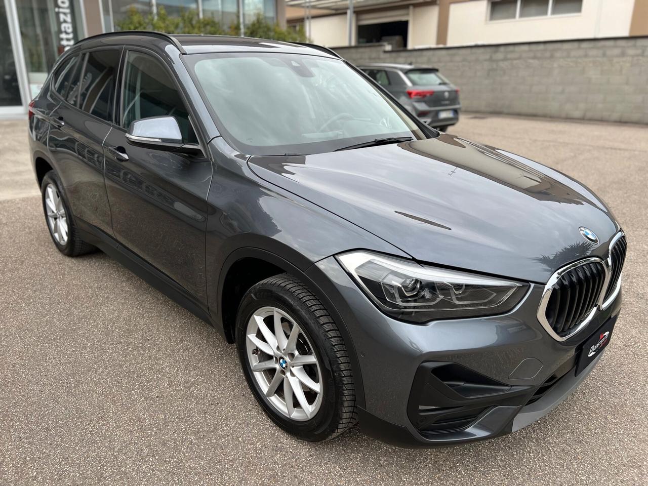 Bmw X1 sdrive16d Business Advantage LED/NAVI/PDC PERFETTA