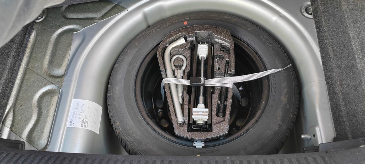 Volkswagen Polo Cross 1.2 TSI DSG BlueMotion Technology