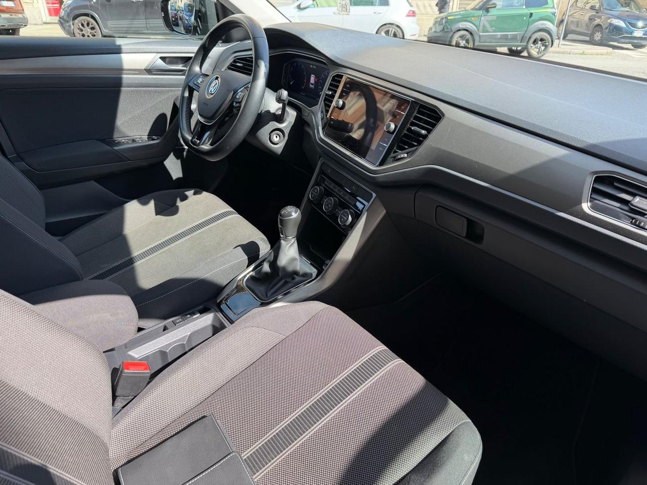 Volkswagen T-Roc 1.5 TSI Life #10070