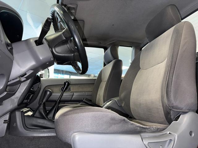 NISSAN Navara 2.5 tdi 2p. King Cab - CABINA SINGOLA SEDILI RISC.