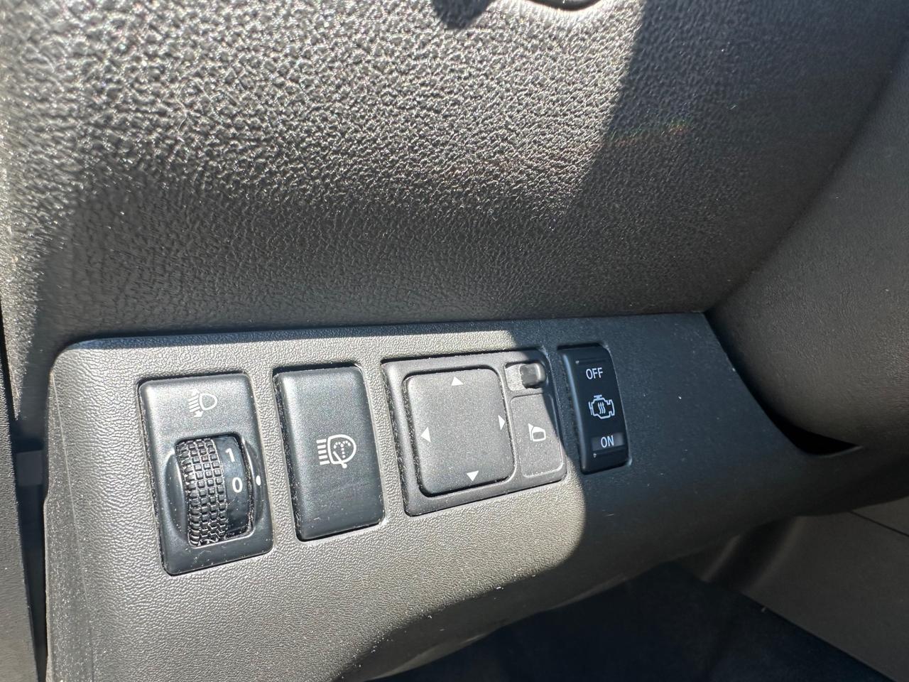 Nissan Pathfinder 2.5 dCi XE Plus
