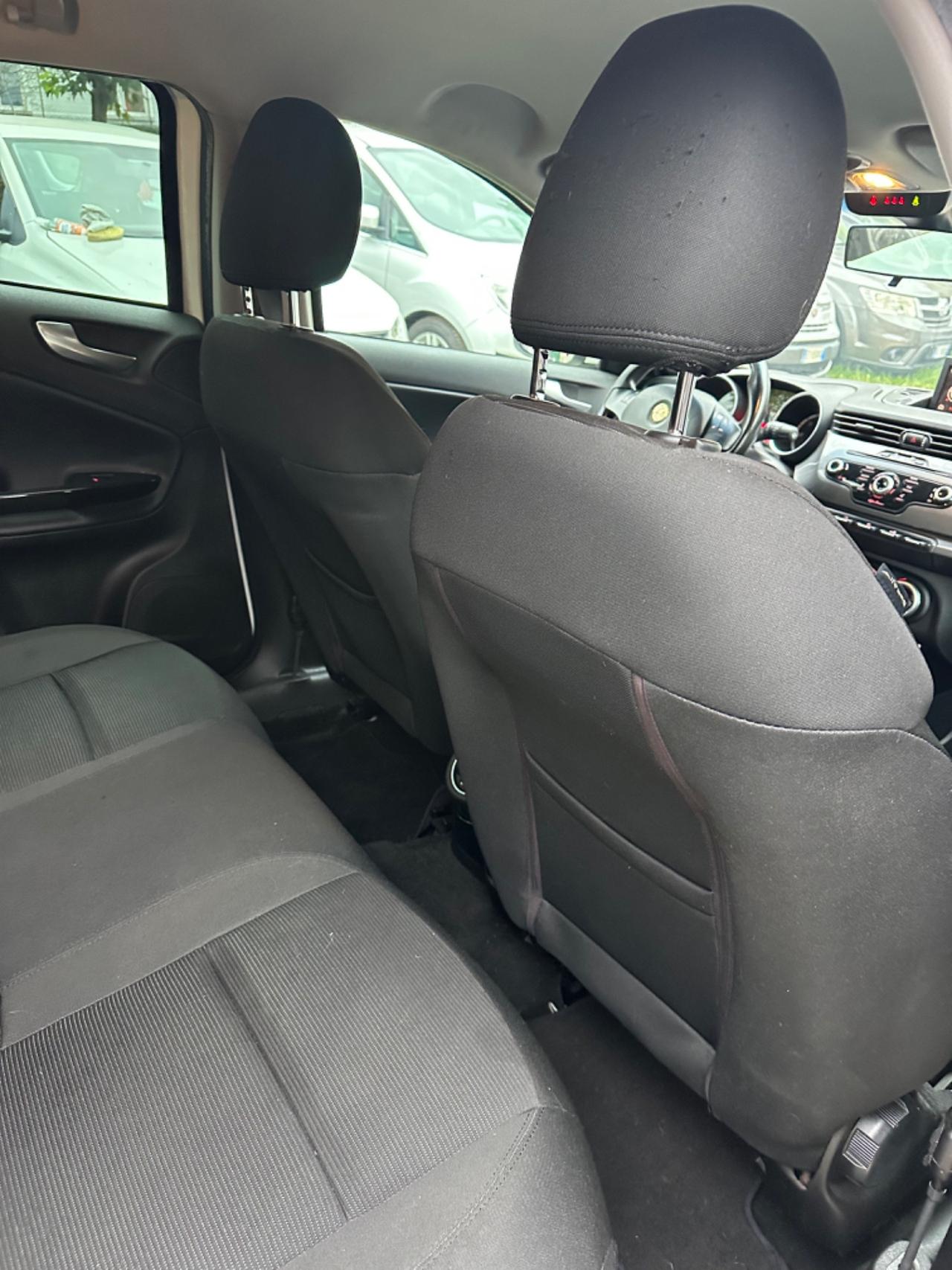 Alfa Romeo GIULIETTA 2.0 JTDm-2 DISTINCTIVE KMCERT GARANZ