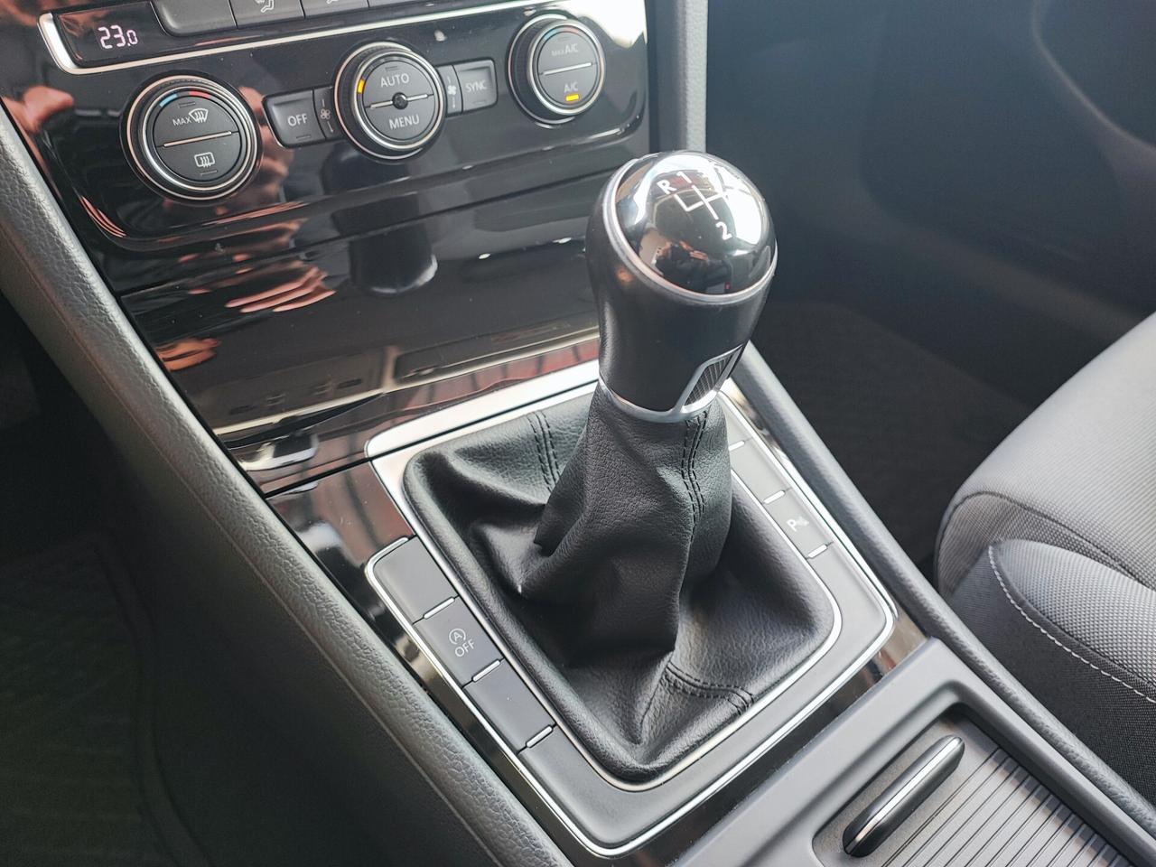 Volkswagen Golf 1.6 TDI 115 CV 5p. Highline BlueMotion Technology