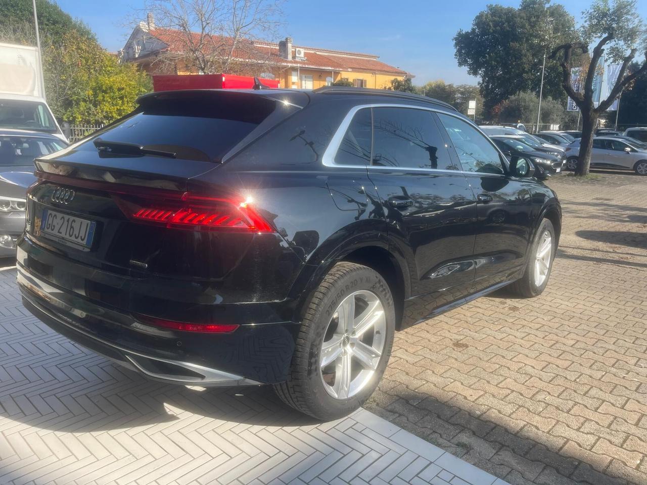 Audi Q8 45 TDI quattro tiptronic Sport