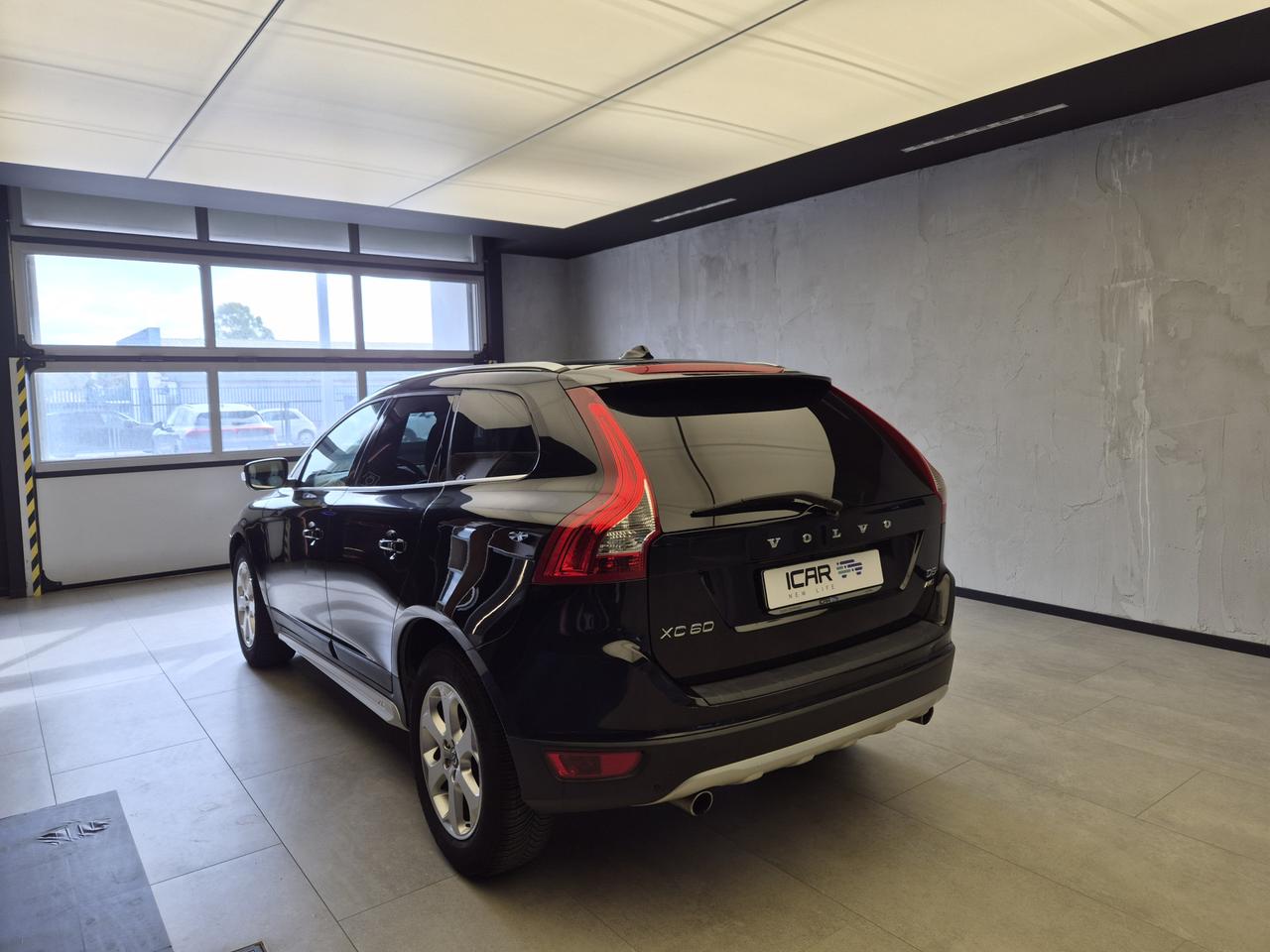 VOLVO XC60 2.4 d5 Summum awd 205cv