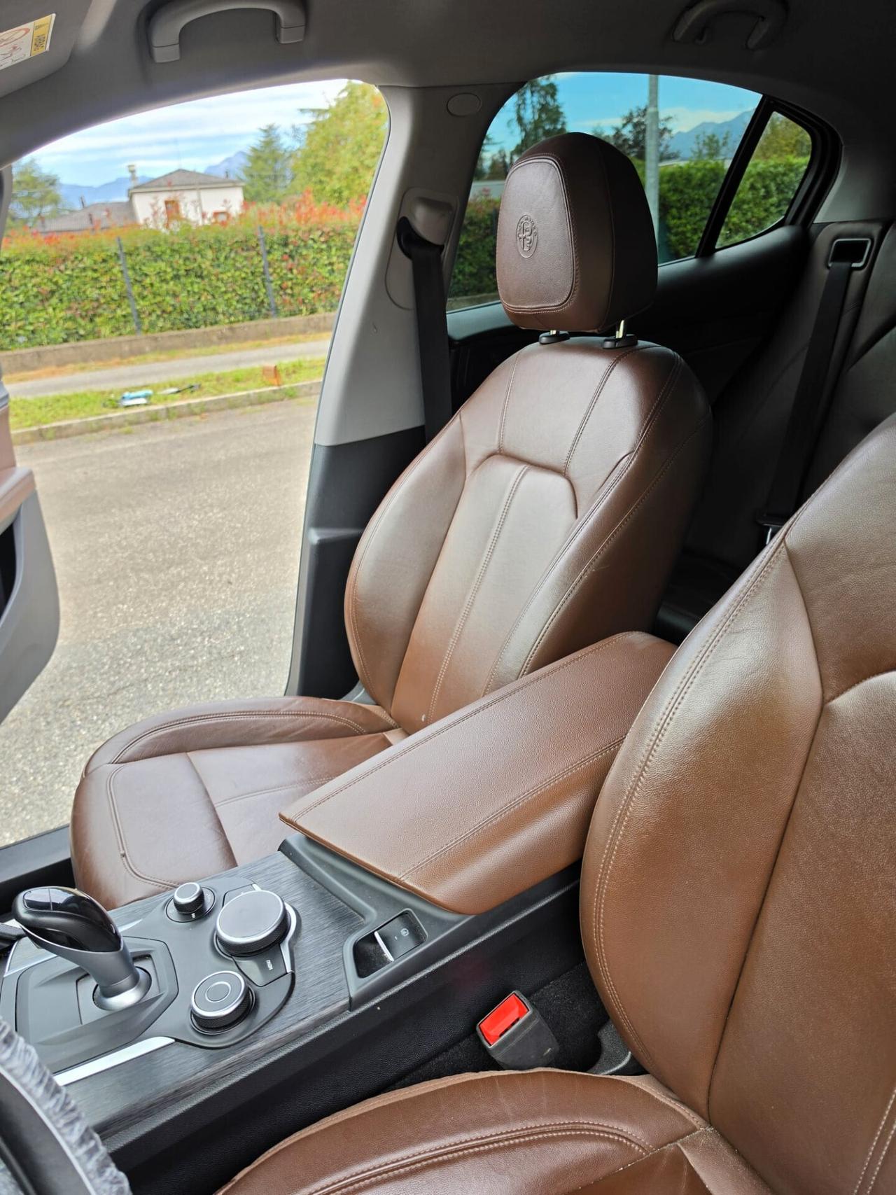 Alfa Romeo Stelvio AT8 Q4 Ti FULL OPTIONAL