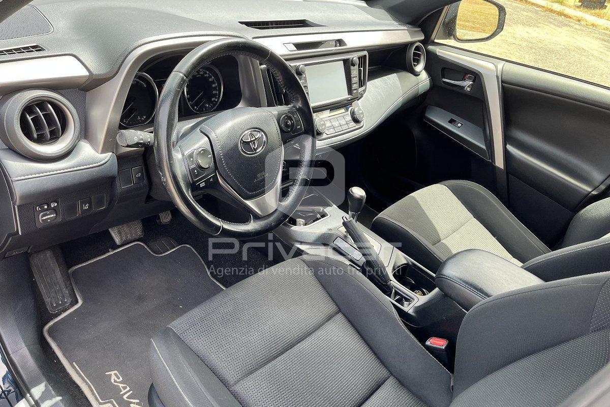 TOYOTA RAV4 2.5 Hybrid 2WD Dynamic+