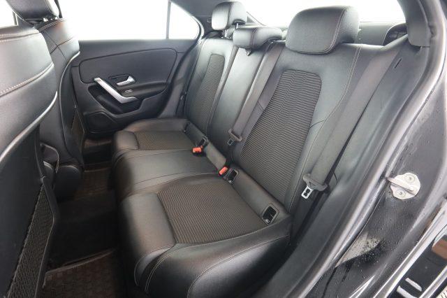 MERCEDES-BENZ A 180 A 200 Automatic 4p. Sport