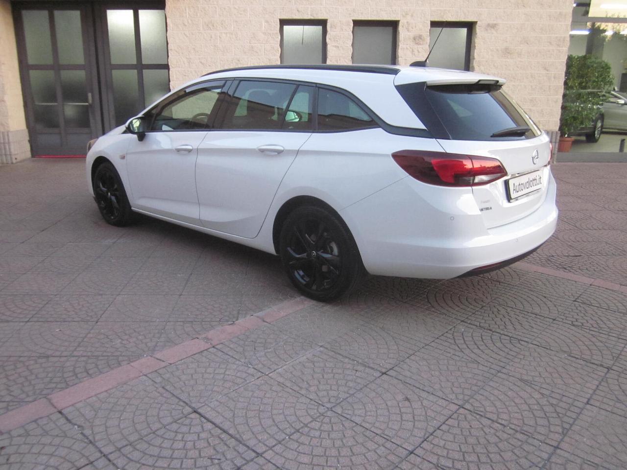 Opel Astra 1.2 Turbo 130 CV S&S Sports Tourer GS Line