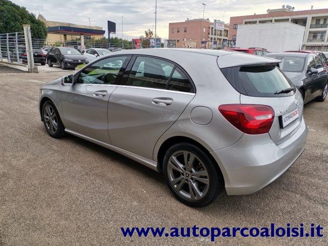 MERCEDES-BENZ A 180 d Business