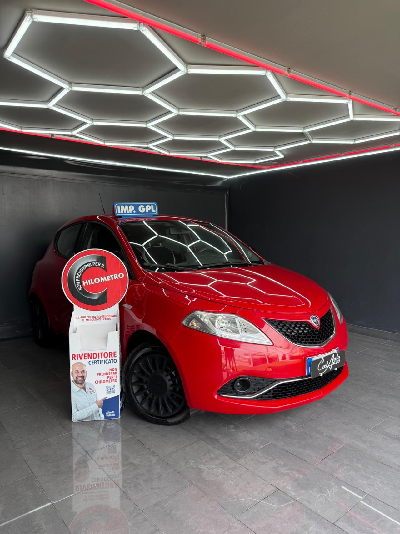 Lancia Ypsilon 1.2 GPL Ecochic Gold 12/2017