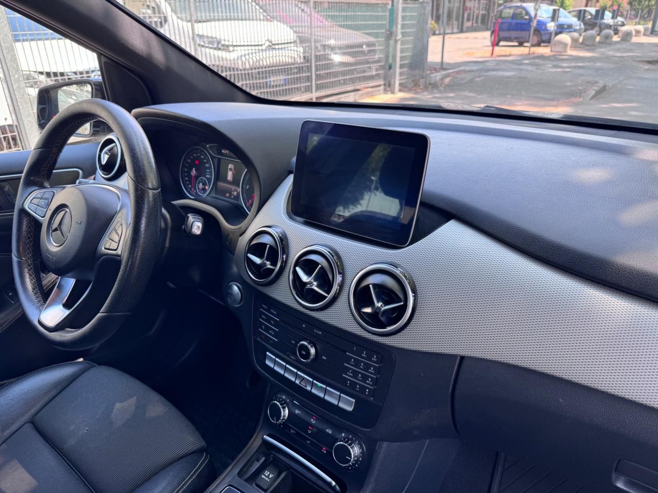 Mercedes-benz B 200 d Automatic garanzia 12 mesi