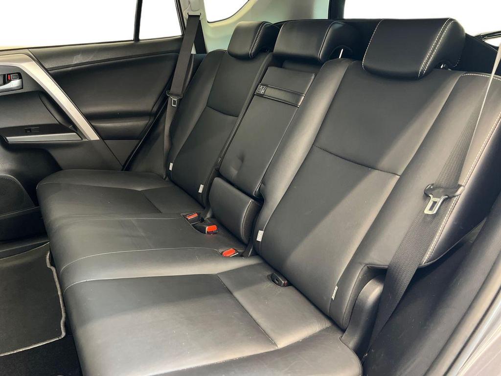 Toyota RAV4 2.5 vvt-i hybrid Lounge 2wd e-cvt