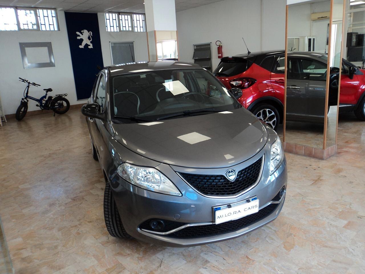Lancia Ypsilon 1.2 69 CV 5 porte GPL Ecochic Gold