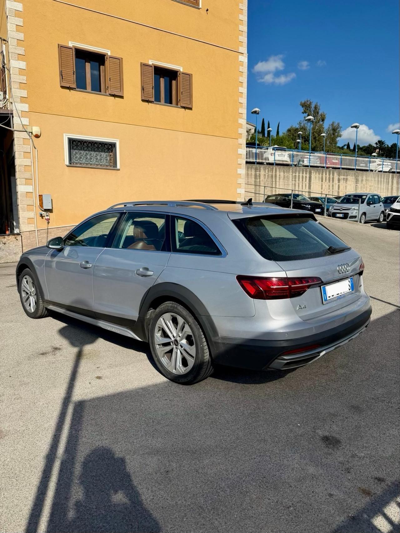 Audi A4 allroad 50 TDI tiptronic Evolution 2021