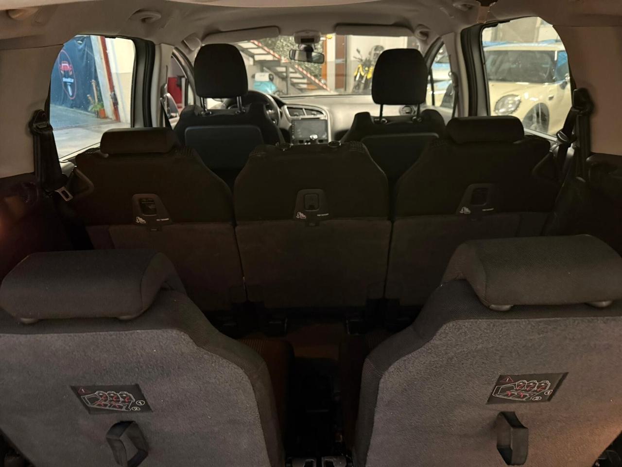 Peugeot 5008 1.6 HDi 7 Posti Automatica