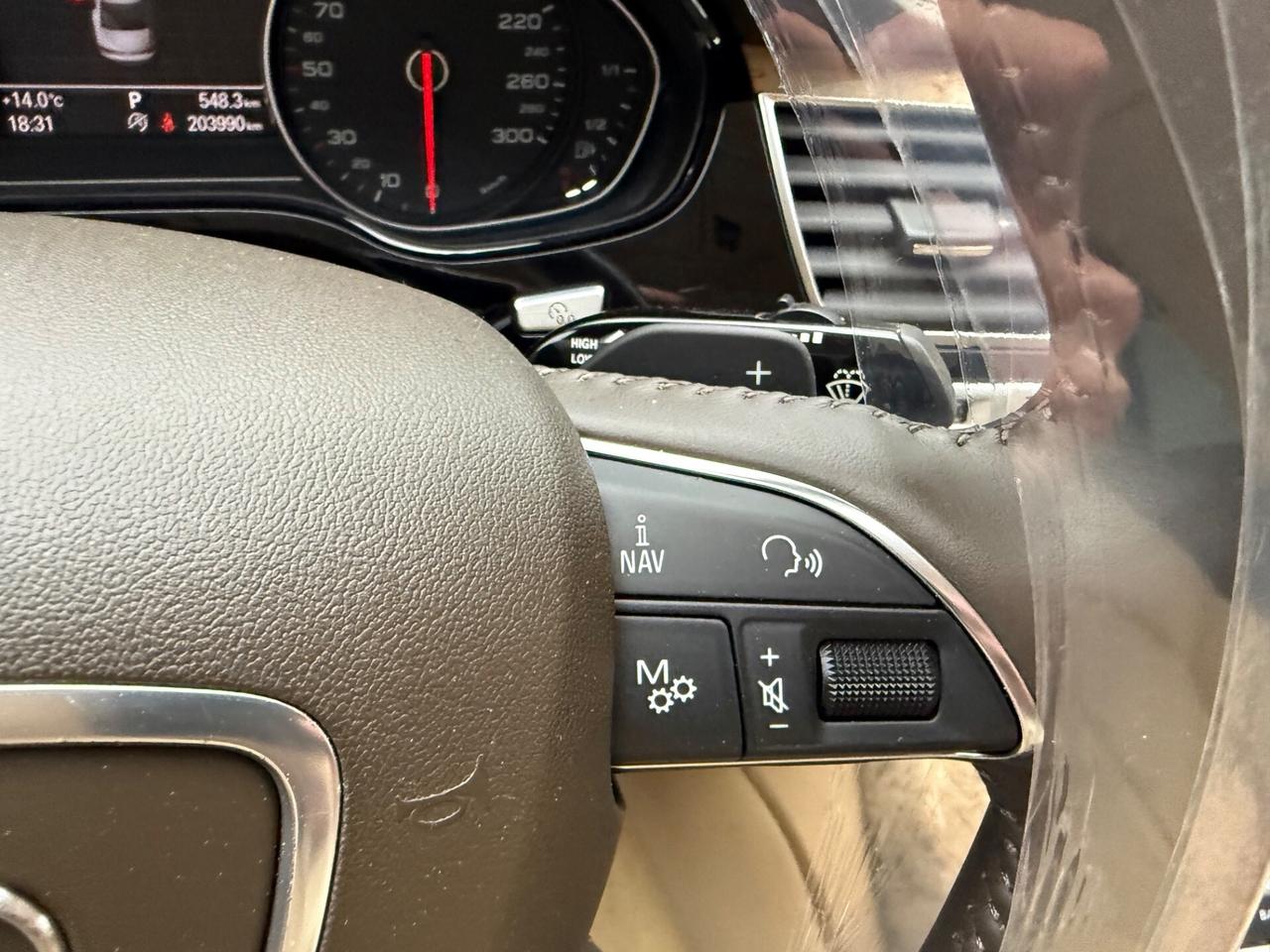 Audi A8 4.2 V8 TDI quattro tiptronic -