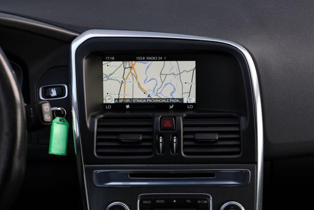 VOLVO XC60 D4 Geartronic Business