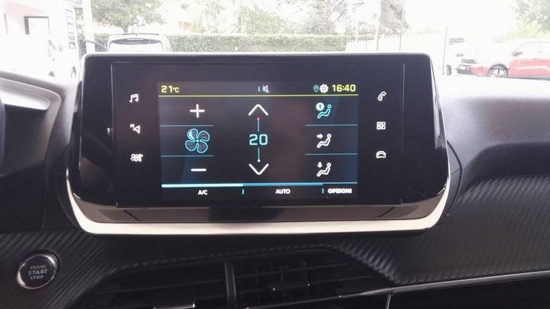 Peugeot e-2008 e 100kW Allure Pack