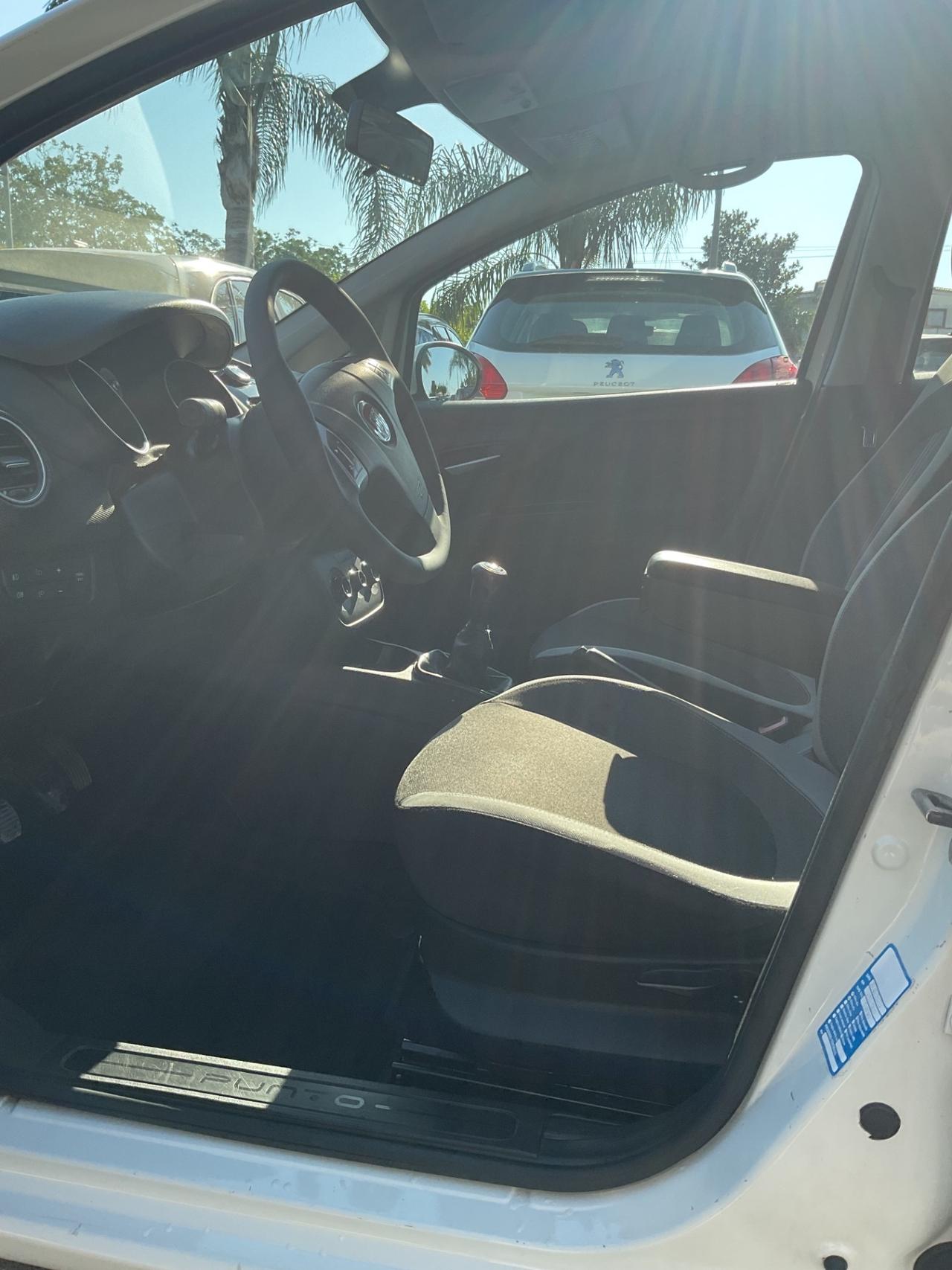 Fiat Punto 1.3 MJT II S&S 85 CV 3 porte ECO Lounge