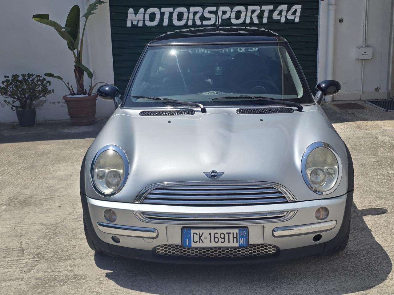 Mini 1.6 16V Cooper R50